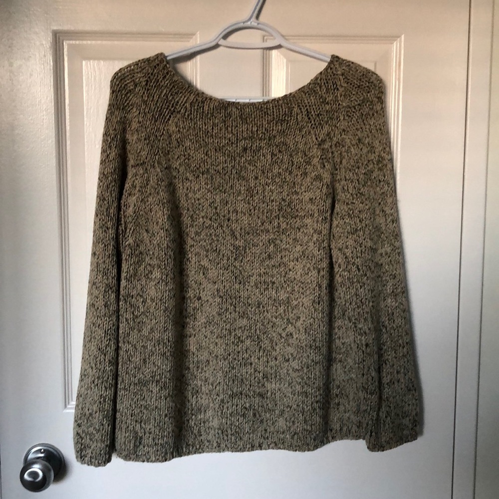 Knit sweater